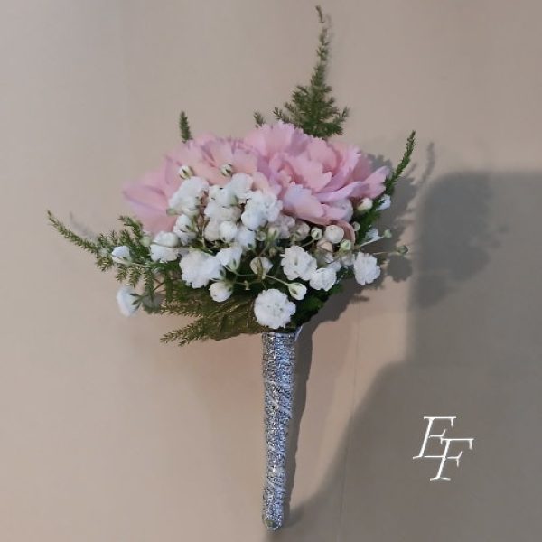 EF 816 Shades of Pink Corsage