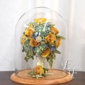 12" x 15" Dome with Wedding Bouquet EF 1006